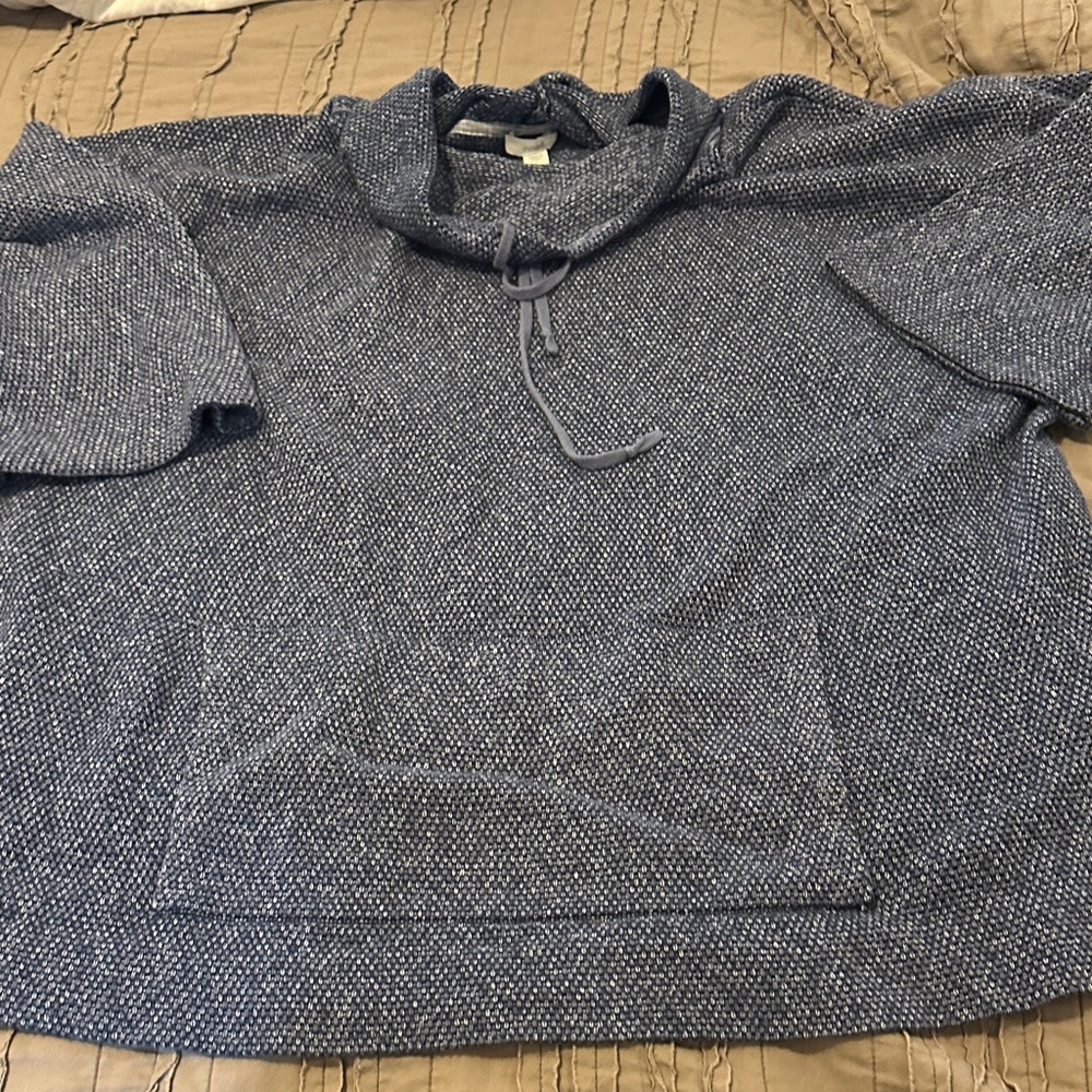 Blue Women's Sweatshirt 1/2 sleeves comfy (turtleneck )